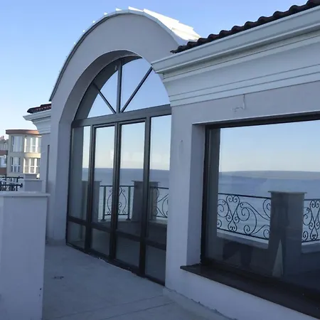 Ashram Szálloda 3*