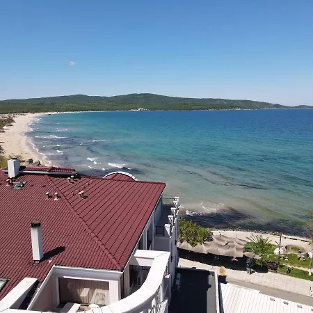 Ashram פרימורסקו