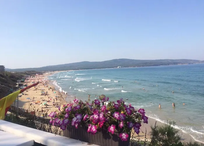 Hotel Ashram Primorsko