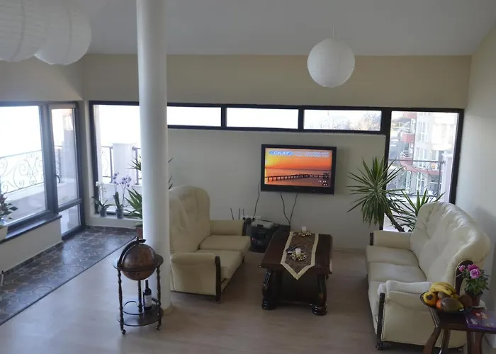 Hotel Ashram Primorsko