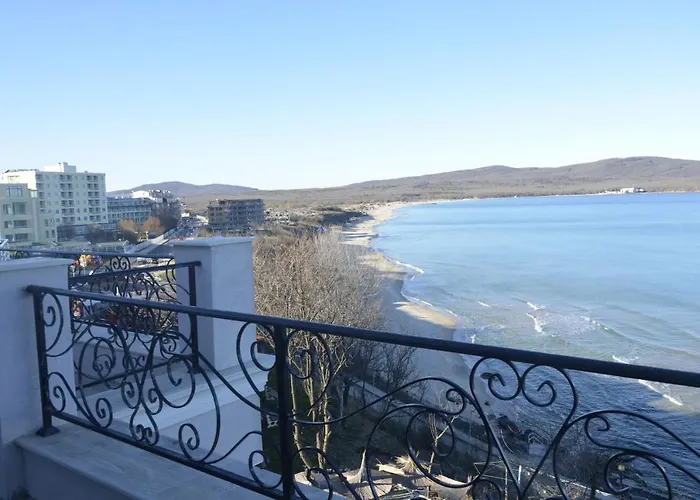 Ashram Hotel Primorsko